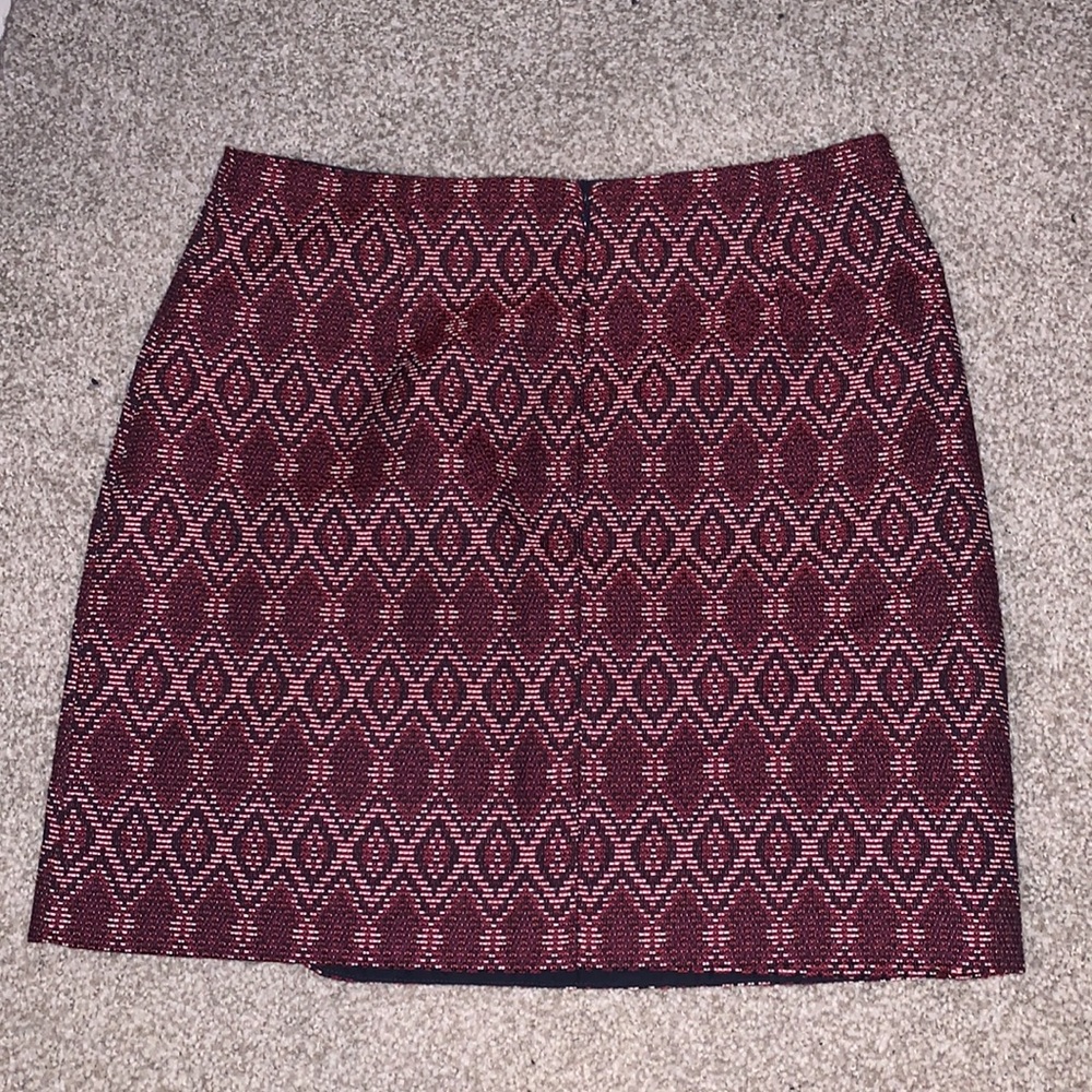 LOFT Skirt - Picture 3 of 3